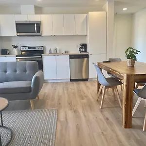 Appart-hotel L'uni Apartment Quebec City