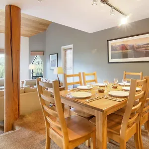 Snowbird By Elevate Vacations Apartment Whistler
